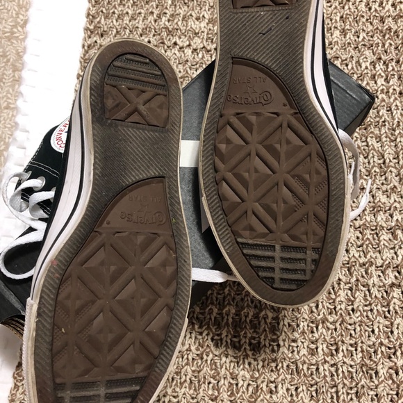 Converse High Tops Size 7 - Picture 3 of 3